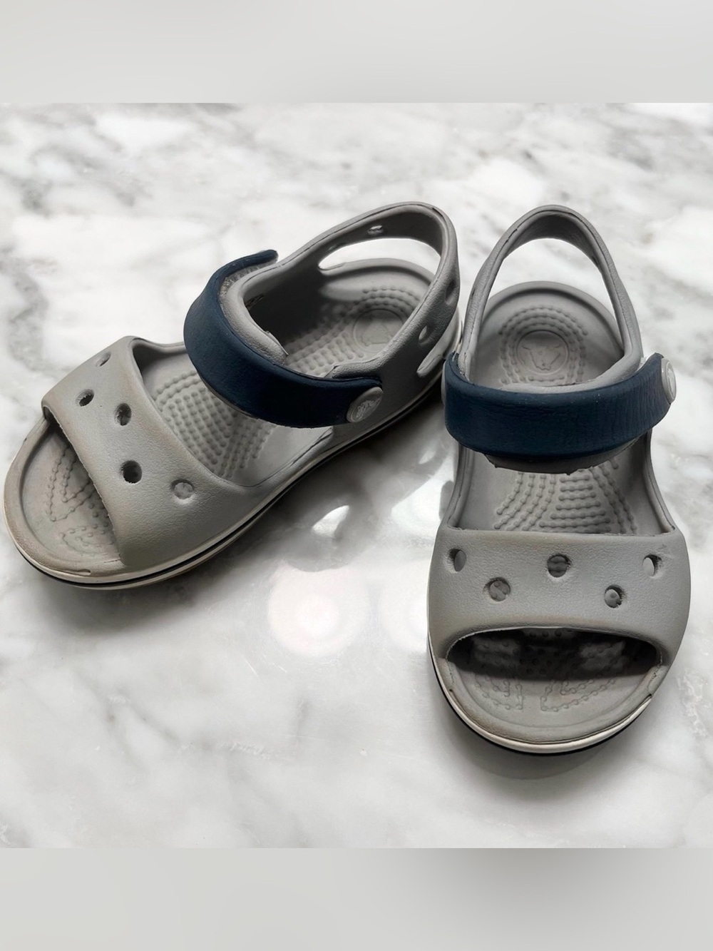 Crocs Kids' Gray Sandals with Navy Strap - toddler Sz 6